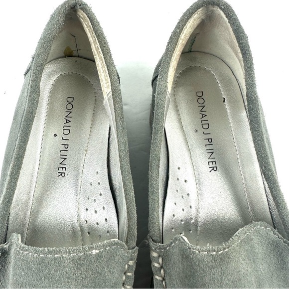 Donald Pliner Rio Loafer Gray Suede Leather Slip On Shoes Womens - Picture 4 of 12